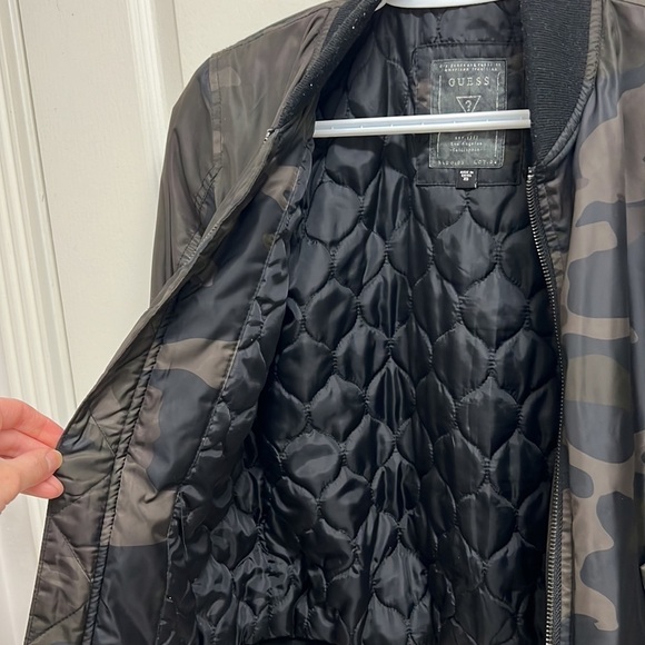 Guess Camouflage Bomber Jacket | Size XS - Picture 7 of 7